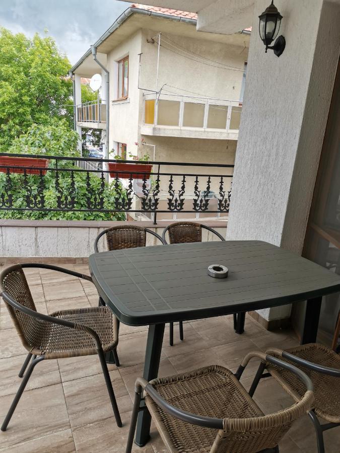 Guest House Katina Balchik Eksteriør billede