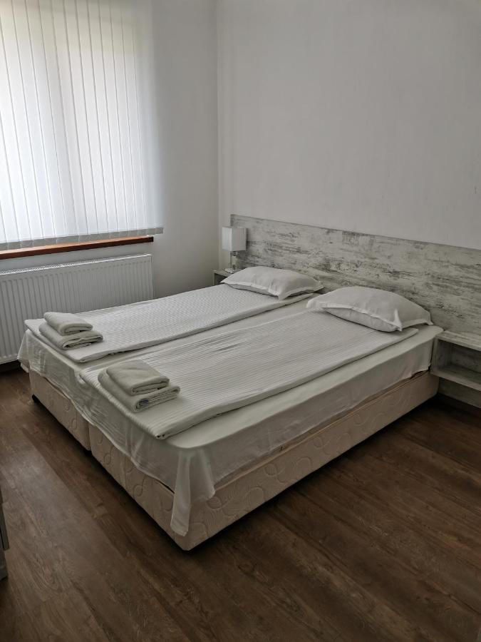 Guest House Katina Balchik Eksteriør billede