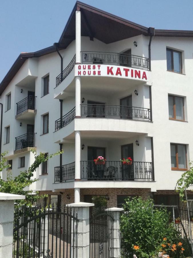 Guest House Katina Balchik Eksteriør billede
